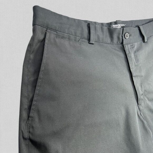 Nike Golf Shorts Men's 34 Black Chino‎ Tour Performance Dri-Fit Stretch Athletic - Picture 2 of 16